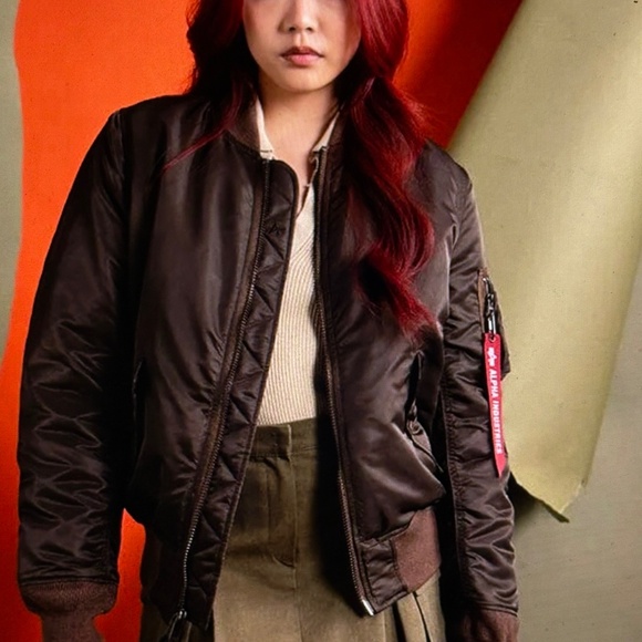 Alpha Industries MA-1 Bomber Jacket - Picture 1 of 3